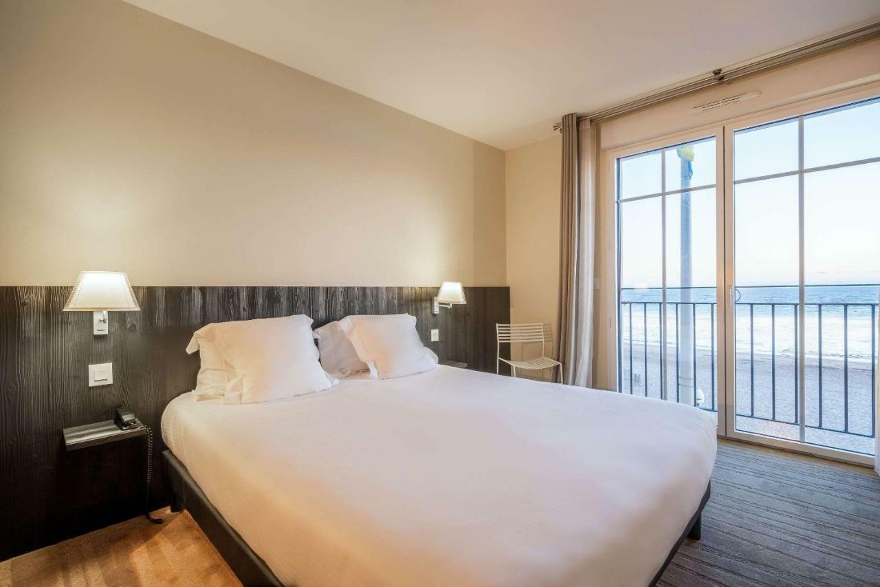 Les Flots - Hotel Et Restaurant Face A L'Ocean - Chatelaillon-Plage Exterior photo
